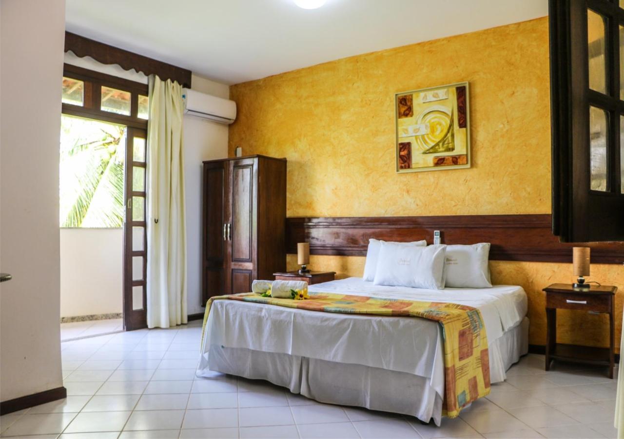 Girassol Praia Hotel Гуайбим Екстериор снимка